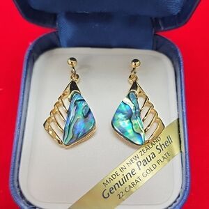 NWT Ariki Paua Shell 22K Gold Plated Earrings New Zealand